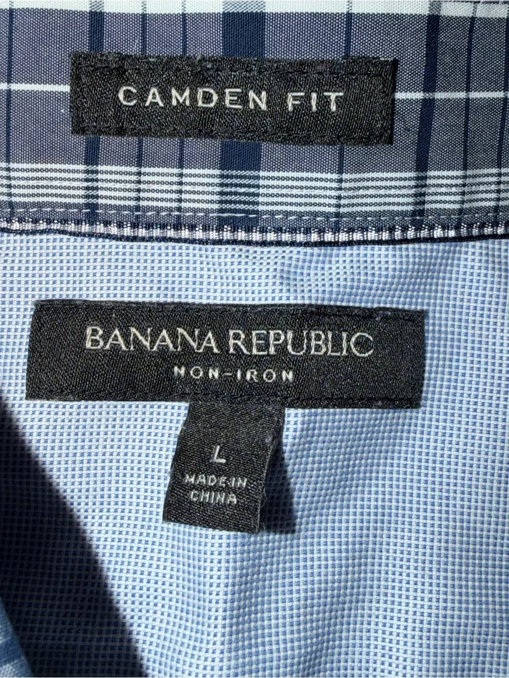 Banana Republic Men's size large shirt Navy and Light Blue Plaid Dress Shirt